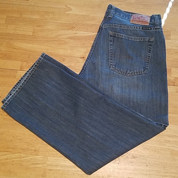 Lucky Brand Other - LUCKY BRAND 181 RELAXED STRAIGHT JEANS